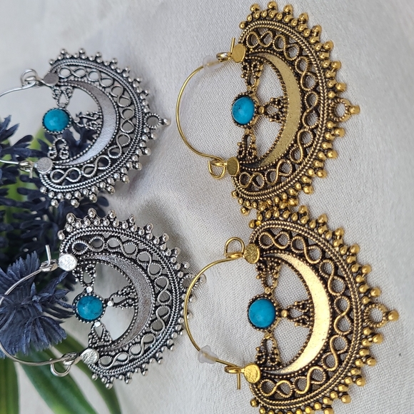 Two Turquoise Basket Weaver Hoop Earrings - Picture 10 of 13